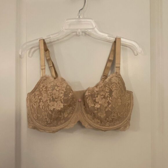 Victoria’s Secret dream angels push-up without padding bra size 40DD - Picture 2 of 8